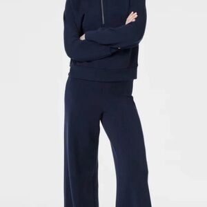 SPANX Air Essentials set in Navy